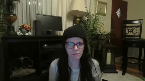 Snapshot of queenjmmannen18 chatting on 01.05.25 queenjmmannen18 online show from 01.05.25