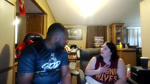 Queen N King Fun Night online show from 06.12.26