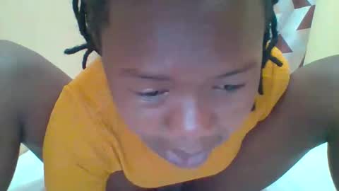 Snapshot of queenleona61 chatting on 03.14.26 queenleona61 online show from 03.14.26