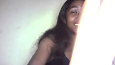 queennaya online show from 07.08.26