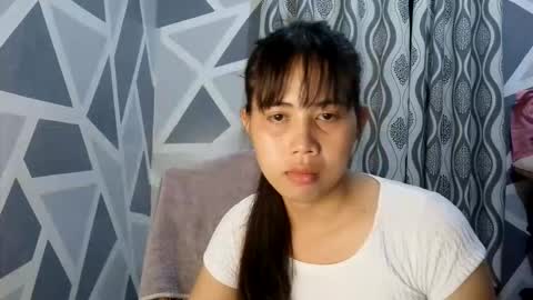 Snapshot of queennbbee chatting on 06.10.26 queennbbee online show from 06.10.26