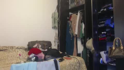 Nico online show from 02.13.25