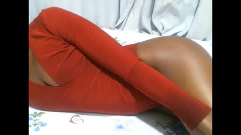 queenninaa online show from 02.20.26