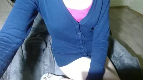 queenoftenderness online show from 02.18.26