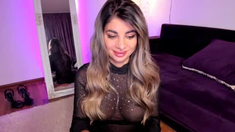 Queennofyuredreams online show from 05.17.26