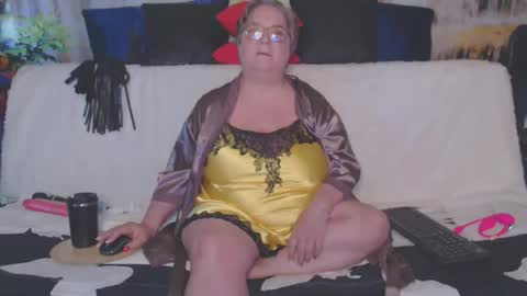 QueenPammy online show from 04.06.26