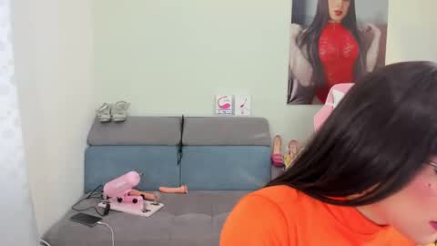 RAMONA ULLOA  online show from 12.08.24