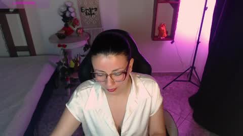 queenrose94 online show from 03.30.26