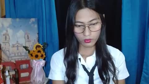 queensteffi online show from 12.27.24