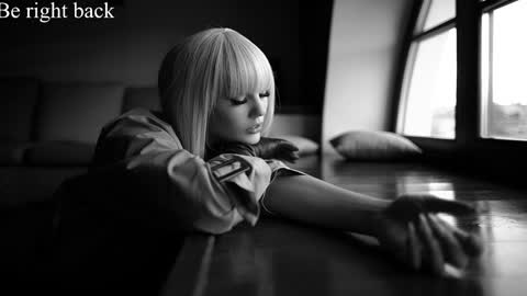 Snapshot of queensy_sins_x chatting on 01.10.25 Queensy online show from 01.10.25