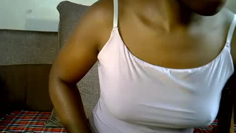 Snapshot of queentasha0 chatting on 06.19.26 queentasha0 online show from 06.19.26