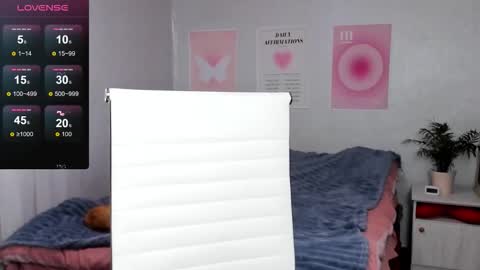 Snapshot of queitsharm_ chatting on 02.27.26 Anna online show from 02.27.26