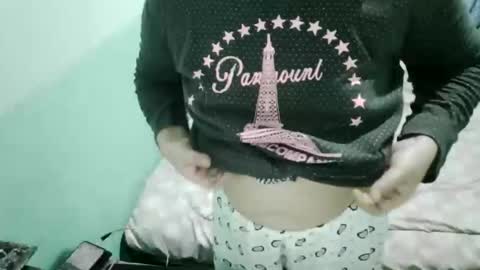 Snapshot of quelly40 chatting on 01.15.26 quelly40 online show from 01.15.26