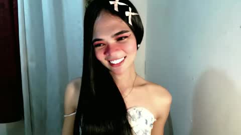 quenny121698 online show from 10.12.25