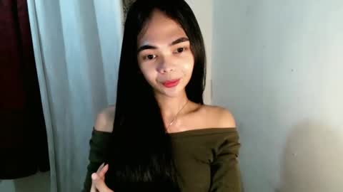 quenny121698 online show from 10.14.25