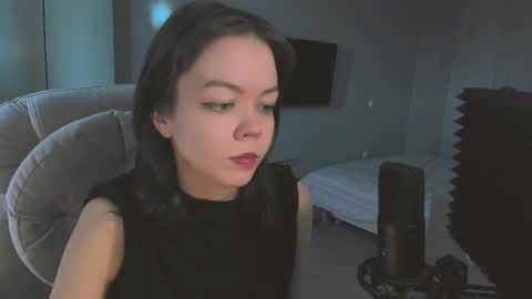 quietluxury online show from 03.12.26