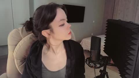 quietluxury online show from 05.06.26