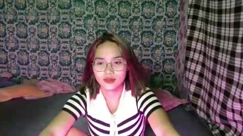 Snapshot of quinne_miles chatting on 01.07.26 Quinne online show from 01.07.26