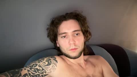 Snapshot of quriff chatting on 03.03.25 quriff online show from 03.03.25