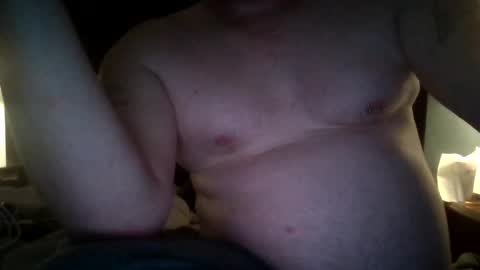 Snapshot of r1raven03 chatting on 04.09.26 RavenR103 online show from 04.09.26