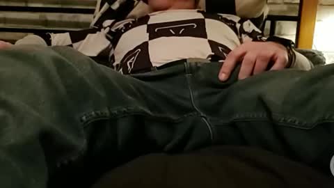 Snapshot of r27822204 chatting on 03.23.26 r2424 online show from 03.23.26