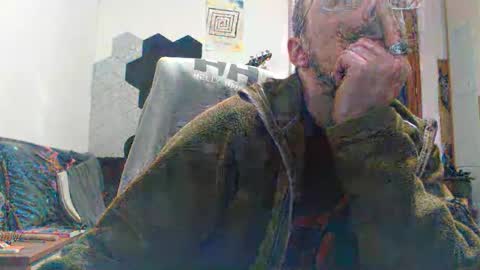 Snapshot of raccon68 chatting on 12.21.25 Raccoon68 online show from 12.21.25