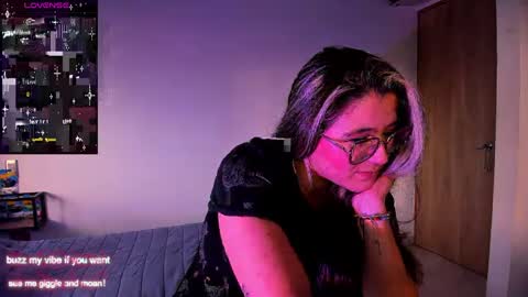 Snapshot of rachel_fo chatting on 12.26.24 Rachel Foss online show from 12.26.24