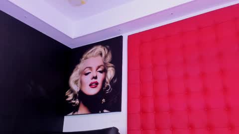  DALIANA  online show from 04.22.26