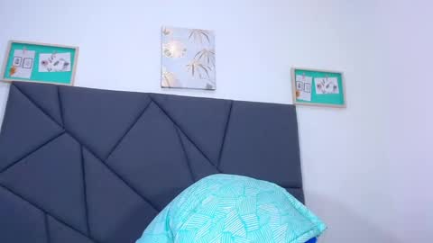 Snapshot of rachelbrown_ chatting on 12.14.24 MALIKA Z online show from 12.14.24