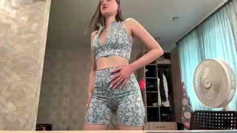 Elena online show from 06.26.26