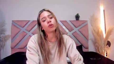 Rachell online show from 06.23.26