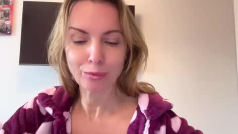 Snapshot of rachelldelicious chatting on 02.14.25 Rachel online show from 02.14.25
