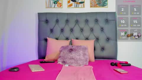 Snapshot of rachellmoon chatting on 01.16.26 Rachel online show from 01.16.26