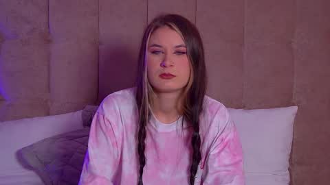 RachellSimpson online show from 02.27.25