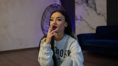 Snapshot of rachelravee chatting on 04.01.26 Ann online show from 04.01.26