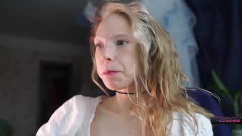 Snapshot of radiant_ada chatting on 02.04.26 ada online show from 02.04.26