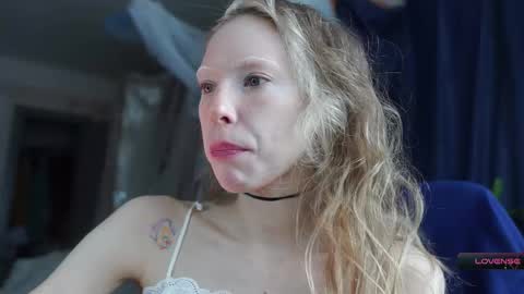 Snapshot of radiant_ada chatting on 03.04.26 ada online show from 03.04.26