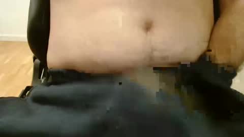 Snapshot of radrix chatting on 12.16.25 radrix online show from 12.16.25