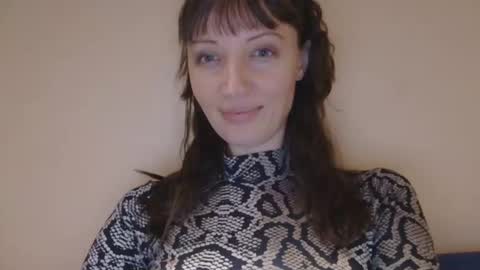 Snapshot of rafaellaraffy chatting on 12.14.25 Rafaella online show from 12.14.25