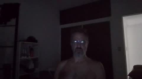 Snapshot of rafaelsel chatting on 11.03.25 Big Uncle Jungle online show from 11.03.25