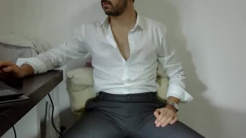 Snapshot of rafaelssk chatting on 12.08.24 elenacam online show from 12.08.24