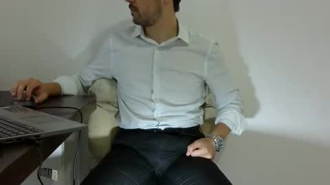 Snapshot of rafaelssk chatting on 01.07.26 elenacam online show from 01.07.26