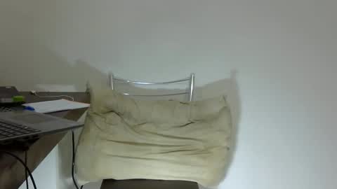 Snapshot of rafaelssk chatting on 01.17.26 elenacam online show from 01.17.26