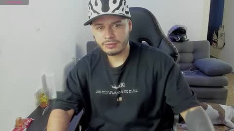 ragnar_lothbrok77 online show from 05.04.26