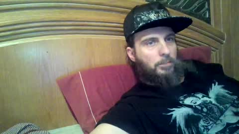 Snapshot of raidersman757 chatting on 01.07.26 hitman online show from 01.07.26