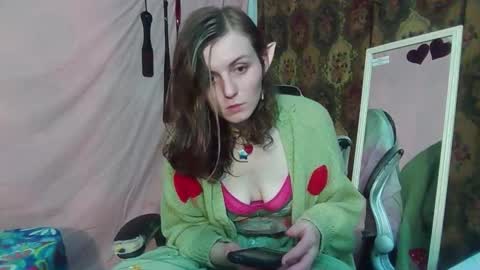 Snapshot of rainbowbitterbb chatting on 11.22.25 RainbowBitterBB online show from 11.22.25