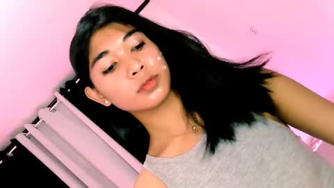 Snapshot of raindrizzle1706 chatting on 01.14.26 raindrizzle1706 online show from 01.14.26