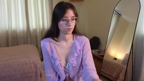Snapshot of rainybella chatting on 07.19.26 rainybella online show from 07.19.26