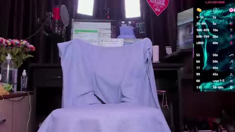 Laura online show from 06.15.26