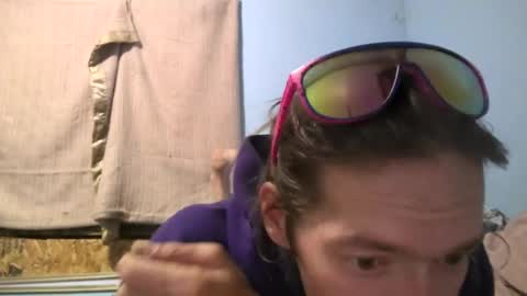 Snapshot of raiyasunshyne chatting on 07.19.26 raiyasunshyne online show from 07.19.26